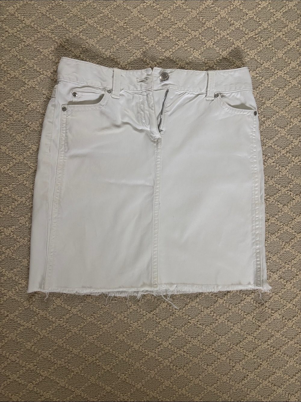 Ann Taylor White Denim Frayed Hem Skirt